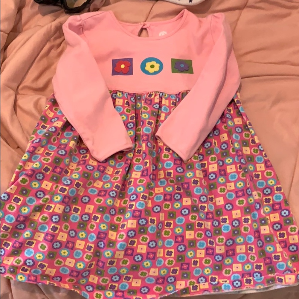 Sweet dress for school or daycare.